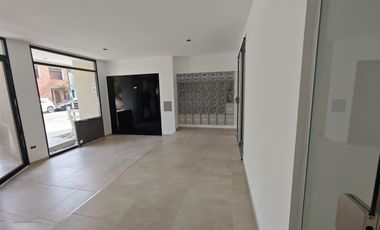 5 entre 42 y 43 La Plata -Monoambiente amoblado en ALQUILER