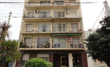 Av. Libertador al 2300  - Octavo piso con muy linda vista