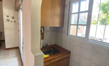 Casa en Lote propio, de 3 amb con Terraza!