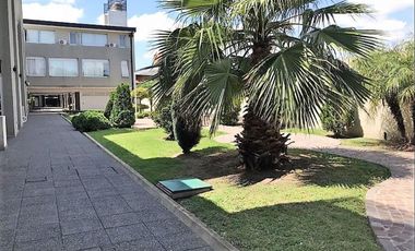 Dúplex en venta - 2 dormitorios 2 baños - cochera - 86mts2 - Tolosa, La Plata