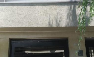 Dúplex en venta - 2 dormitorios 2 baños - cochera - 86mts2 - Tolosa, La Plata
