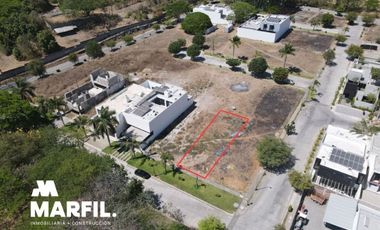 Terreno de Oportunidad en Colinas de Santa Fe Colima cerca Zentralia