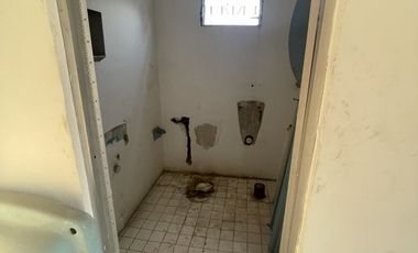 Casa Local comercial Renta y en Venta en Campeche en Esquina Santa Ana