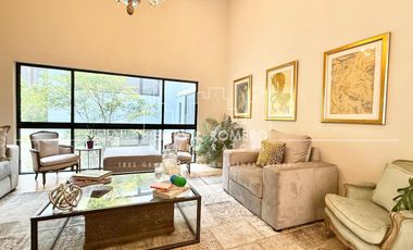 Casa en Venta en Bosque de las Lomas