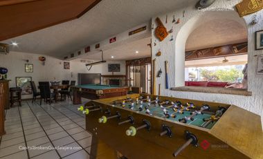 Casa con alberca en venta en San Wenceslao Zapopan