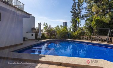 Casa con alberca en venta en San Wenceslao Zapopan