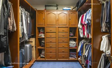 Casa con alberca en venta en San Wenceslao Zapopan