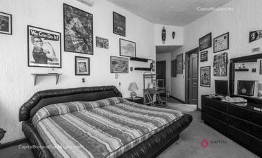 Casa con alberca en venta en San Wenceslao Zapopan