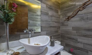 Casa con alberca en venta en San Wenceslao Zapopan