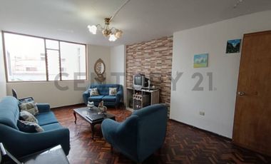 VENTA DE CASA EN LA PERLA CALLAO JUNTO AL PARQUE