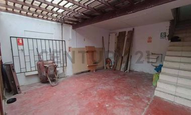 VENTA DE CASA EN LA PERLA CALLAO JUNTO AL PARQUE