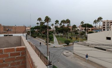 VENTA DE CASA EN LA PERLA CALLAO JUNTO AL PARQUE