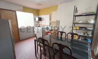 VENTA DE CASA EN LA PERLA CALLAO JUNTO AL PARQUE