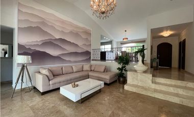 ALQUILER CASA EN TUCAN COUNTRY CLUB
