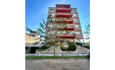 Edificio Capricornio Piso 5A