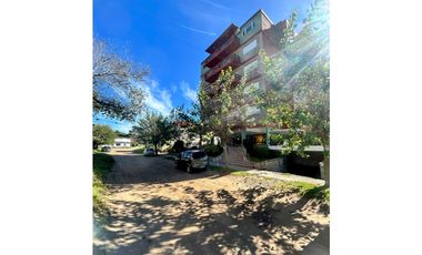 Edificio Capricornio Piso 5A