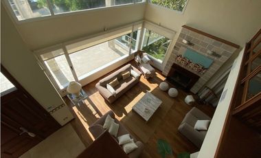 CASA LUXURY EN CARILÓ ALQUILER TEMPORAL A METROS DEL MAR