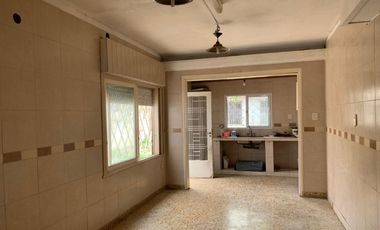 Casa en alquiler en Villa Dominico