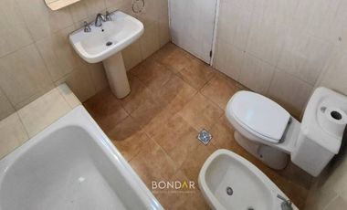 DUPLEX EN ALQUILER B° LAS PALMERAS- 3 dorm/ 2 Baños/ Cochera