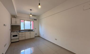 DEPTO 2 AMBIENTES CON COCHERA Y TERRAZA PROPIA