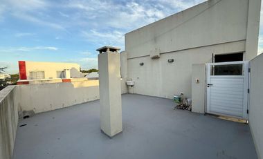DEPTO 2 AMBIENTES CON COCHERA Y TERRAZA PROPIA