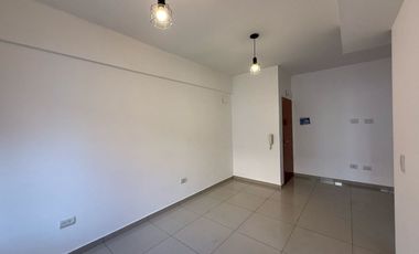 DEPTO 2 AMBIENTES CON COCHERA Y TERRAZA PROPIA