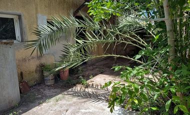 Casa dos ambientes en Quilmes Este