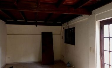 Casa Alpina 4 ambientes a reciclar Valeria del Mar