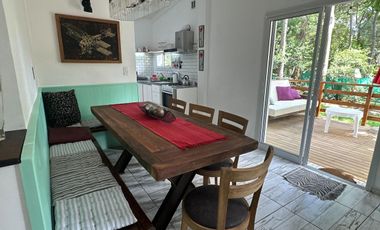 VENTA  CASA  4 AMBIENTES VALERIA DEL MAR