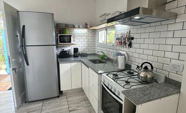 VENTA  CASA  4 AMBIENTES VALERIA DEL MAR