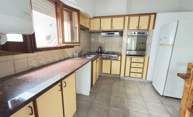 DEPARTAMENTO EN VENTA  TOLOSA, 2 DORMITORIOS