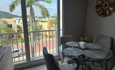 VENTA DEPARTAMENTO   3 DORMITORIOS  PARQUEO  LA JOYA (JLR