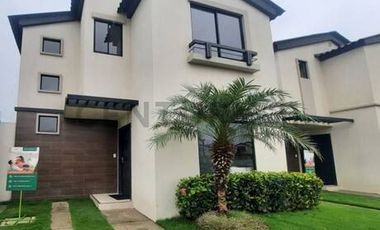 Venta Casa en Urbanización Los Prados.