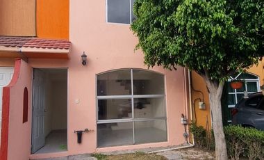 CASA EN RENTA EN EL TENAYO