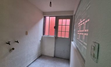 CASA EN RENTA EN EL TENAYO