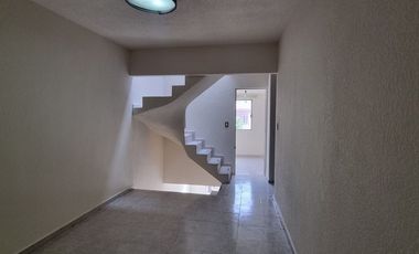 CASA EN RENTA EN EL TENAYO