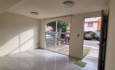 CASA EN RENTA EN EL TENAYO