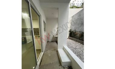 Casa Nueva en venta en fraccionamiento Sabines cercana a una de las principales vías de comunicación de la ciudad.