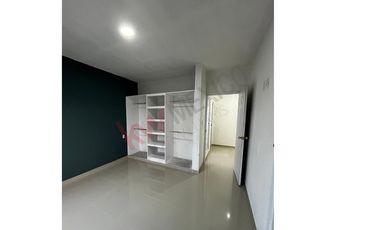Casa Nueva en venta en fraccionamiento Sabines cercana a una de las principales vías de comunicación de la ciudad.