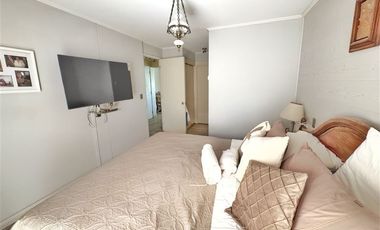 Casa en Arriendo en En condominio! Frente a Colegio y Parroquia !!