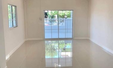 FOR SELL Townhouse/Townhome  Lully Ville Lumlukka Khlong 3 MRT-Khong Bang Phai CX-120486