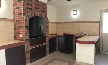CASA EN MAESTRANZAS, DENTRO DEL CLUB DE GOLF LA HERRADURA