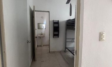 CASA EN MAESTRANZAS, DENTRO DEL CLUB DE GOLF LA HERRADURA