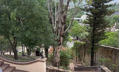 DOS CASAS en condominio PRIVADO en venta Nuevo León Monterrey El Barro, CARRETERA NACIONAL