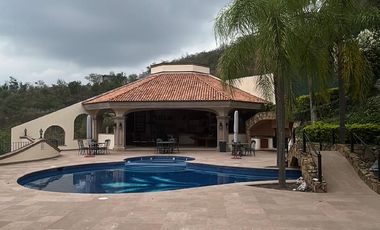 DOS CASAS en condominio PRIVADO en venta Nuevo León Monterrey El Barro, CARRETERA NACIONAL