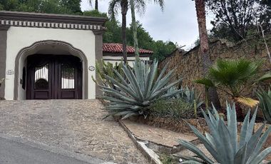 DOS CASAS en condominio PRIVADO en venta Nuevo León Monterrey El Barro, CARRETERA NACIONAL