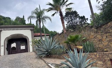 DOS CASAS en condominio PRIVADO en venta Nuevo León Monterrey El Barro, CARRETERA NACIONAL