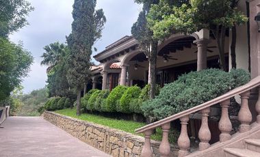 DOS CASAS en condominio PRIVADO en venta Nuevo León Monterrey El Barro, CARRETERA NACIONAL