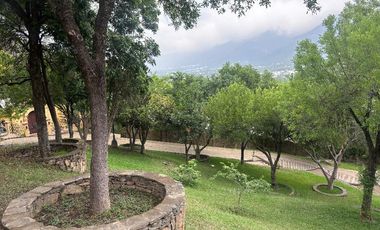 DOS CASAS en condominio PRIVADO en venta Nuevo León Monterrey El Barro, CARRETERA NACIONAL