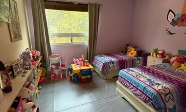 CASA EN VALLES DE CRISTAL